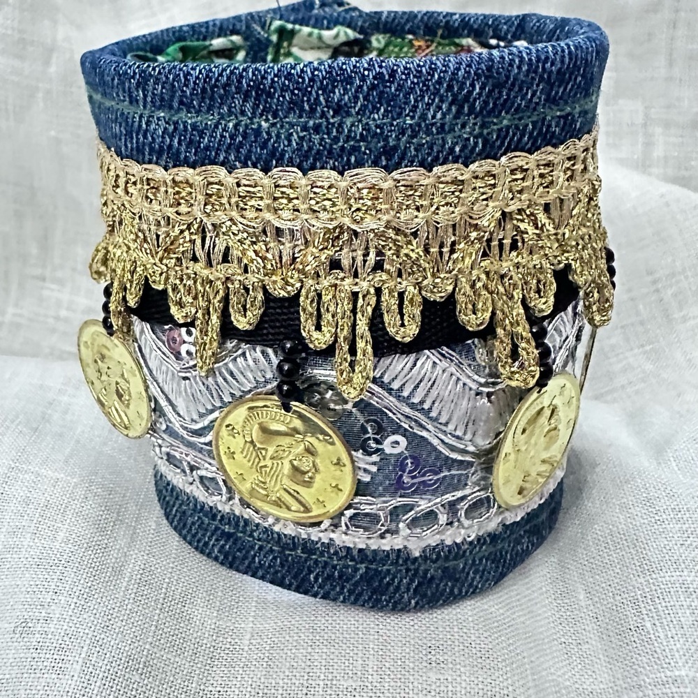 OOAK Upcycled Denim Gold Coin Charm Sequins Cuff Bracelet Boho Lined Signed - Picture 12 of 12